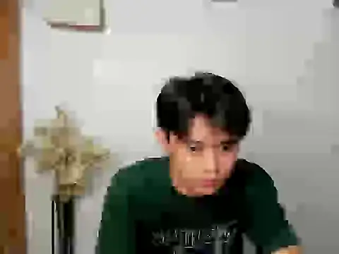 Snapshot of NautyBoyBrazeen_143 chatting on 09/13/25, 06:13 NautyBoyBrazeen 143 online show from 09/13/25, 06:13