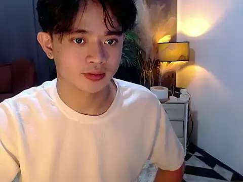 NautyBoyBrazeen 143 online show from 06/17/26, 11:01