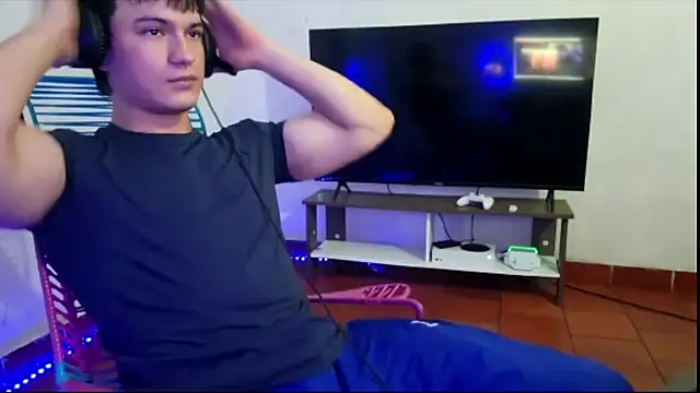 ErickWalton online show from 11/08/25, 05:18