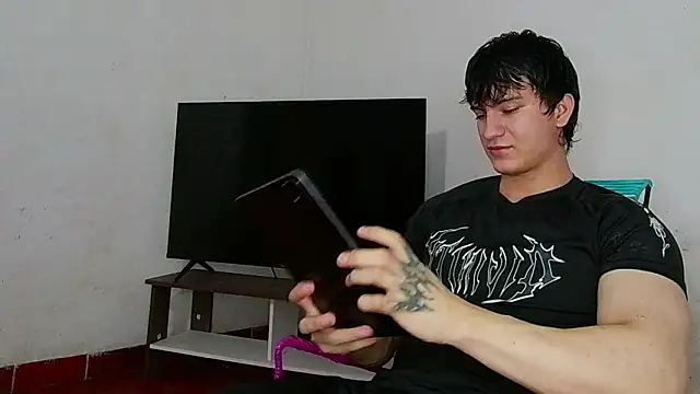 ErickWalton online show from 01/15/26, 05:23