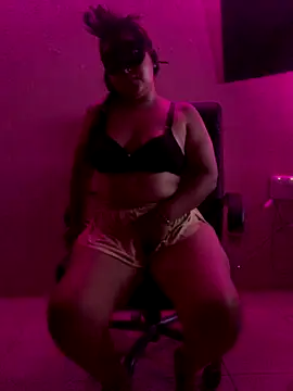 Derinyvictoria online show from 09/15/25, 06:46