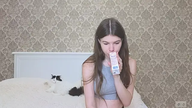 Annabel theMoon online show from 07/07/26, 03:42
