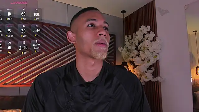 B Wild online show from 10/31/25, 03:29