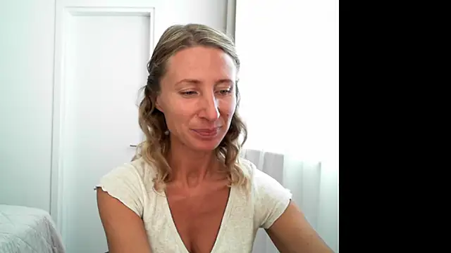 Paevoa online show from 10/14/25, 09:10