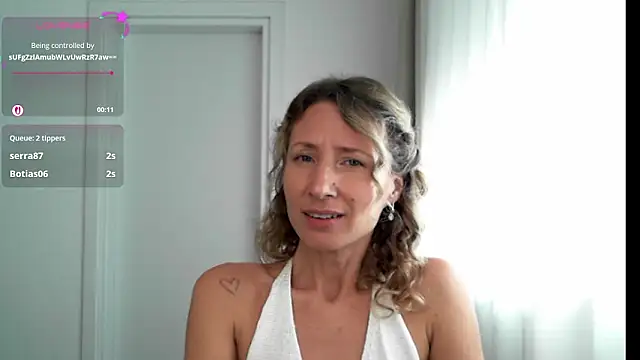 Snapshot of Paevoa chatting on 02/02/26, 10:14 Paevoa online show from 02/02/26, 10:14