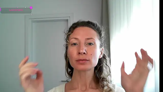 Snapshot of Paevoa chatting on 02/05/26, 09:47 Paevoa online show from 02/05/26, 09:47