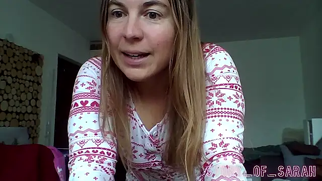 Snapshot of story_of_sarah chatting on 11/24/25, 08:47 story of sarah online show from 11/24/25, 08:47