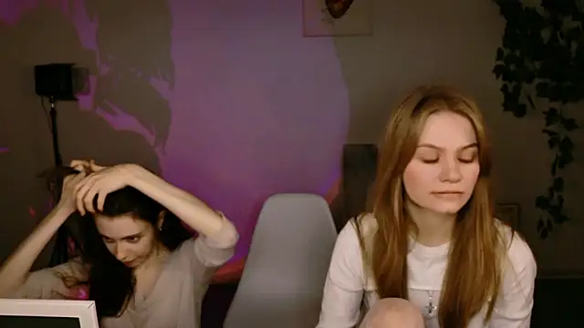 Yoka paradoXXX online show from 10/30/25, 05:20