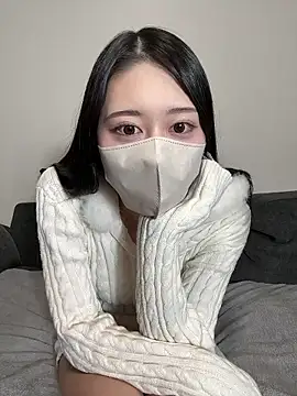 Snapshot of sirochan_ chatting on 02/17/26, 01:51 sirochan online show from 02/17/26, 01:51