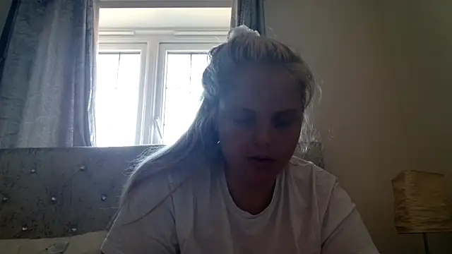 Snapshot of Dolliejayxx chatting on 09/29/25, 09:14 Dolliejayxx online show from 09/29/25, 09:14