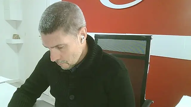 max79ve31 online show from 01/07/26, 11:34