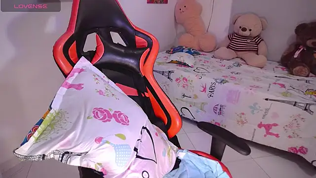 Snapshot of CathaleyaSex chatting on 03/07/25, 08:11 CathaleyaSex online show from 03/07/25, 08:11