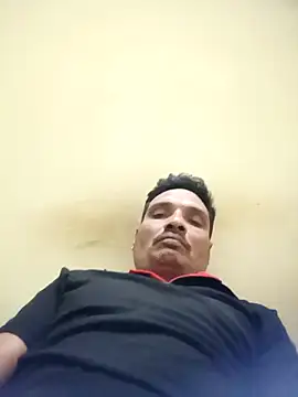 Snapshot of 8133vaibhavh chatting on 09/09/25, 04:28 8133vaibhavh online show from 09/09/25, 04:28