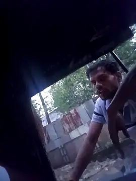 Snapshot of 8133vaibhavh chatting on 09/11/25, 01:11 8133vaibhavh online show from 09/11/25, 01:11