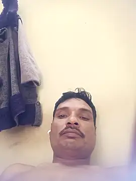 Snapshot of 8133vaibhavh chatting on 09/29/25, 03:55 8133vaibhavh online show from 09/29/25, 03:55