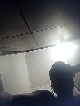 Snapshot of 8133vaibhavh chatting on 12/21/25, 10:17 8133vaibhavh online show from 12/21/25, 10:17