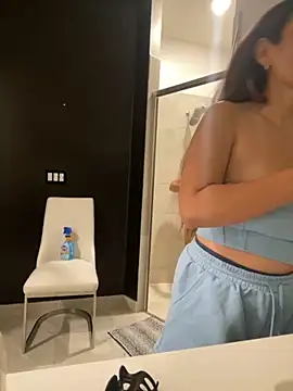 emmablog online show from 09/25/25, 01:09