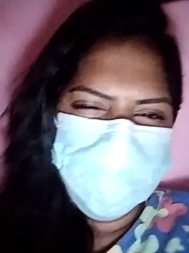 Snapshot of Tamil_Blackmoon chatting on 02/19/26, 07:43 Tamil Blackmoon online show from 02/19/26, 07:43