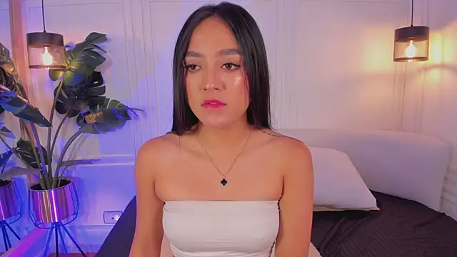 Dafne Hillss online show from 10/16/25, 12:50