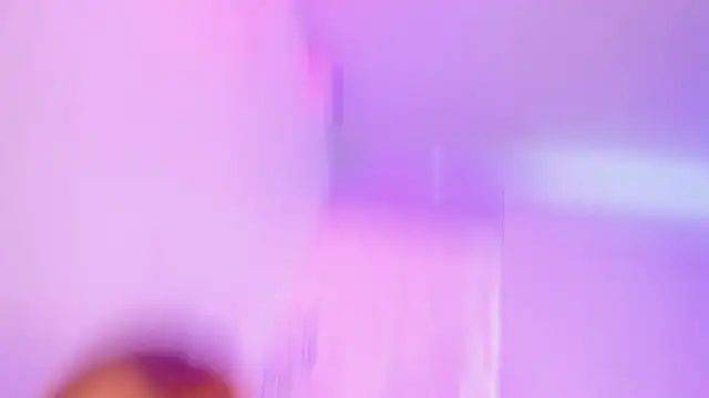 Snapshot of Issa_Moon_ chatting on 09/09/25, 03:11 Issa Moon online show from 09/09/25, 03:11