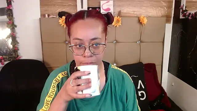 MIA  SPENCER online show from 04/21/26, 03:50