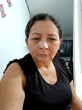 Snapshot of marfil_milf chatting on 10/21/25, 03:02 marfil milf online show from 10/21/25, 03:02