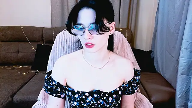 Charming Mysteriousss online show from 03/14/26, 07:52