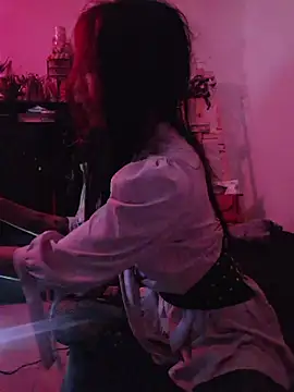 carolinerue online show from 03/12/26, 07:31