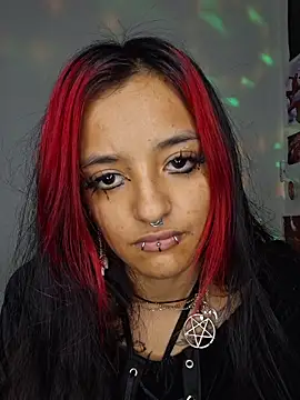 carolinerue online show from 04/01/26, 07:53