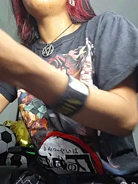 carolinerue online show from 06/30/26, 04:46
