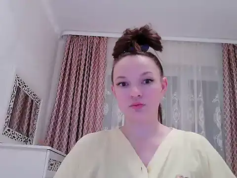 Snapshot of Salynxa chatting on 02/27/26, 06:30 Salynxa online show from 02/27/26, 06:30