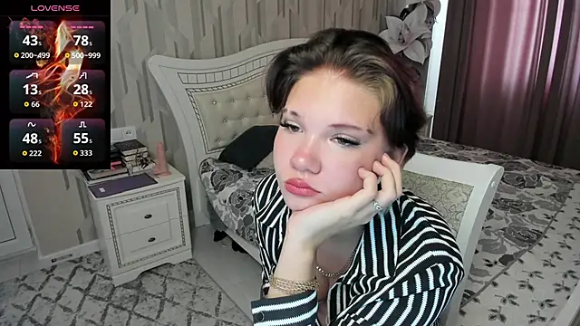 HarperMarryson online show from 10/25/25, 07:05