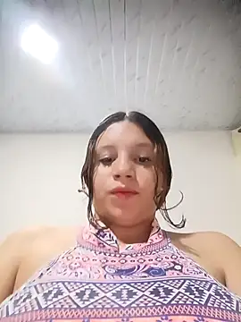 Shell Latina online show from 05/12/26, 03:36