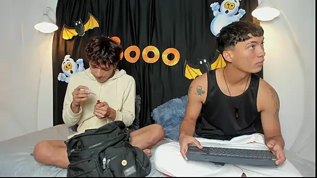 maicol cum23 online show from 10/21/25, 04:19