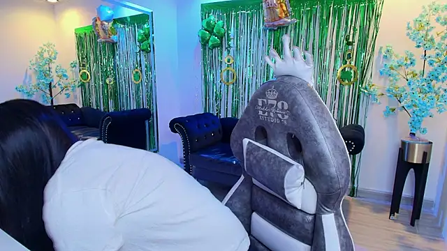 Black roseee online show from 03/20/26, 04:06