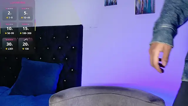 adriel escalante online show from 04/11/26, 02:27