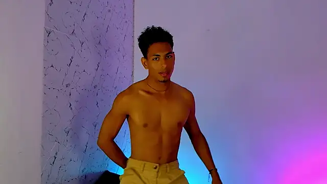 lorian vikel online show from 03/15/26, 04:29