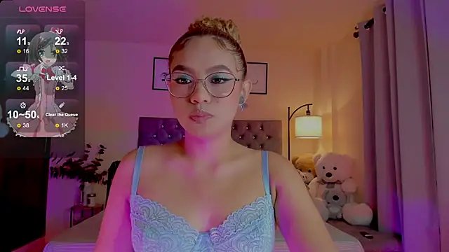 OxanaFedorova1- online show from 05/15/26, 09:11