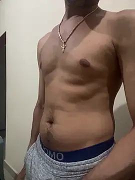 Reisy HC online show from 09/17/25, 04:03