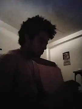 Snapshot of ThiagoFernandezChancay25 chatting on 11/30/25, 01:37 ThiagoFernandezChancay25 online show from 11/30/25, 01:37