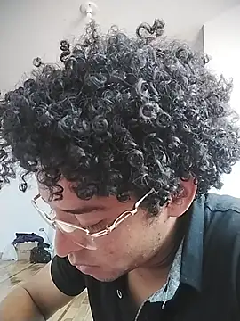 Snapshot of ThiagoFernandezChancay25 chatting on 02/21/26, 05:14 ThiagoFernandezChancay25 online show from 02/21/26, 05:14