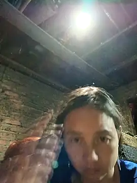 Snapshot of kemtuoi-sex chatting on 09/30/25, 01:05 kemtuoi-sex online show from 09/30/25, 01:05