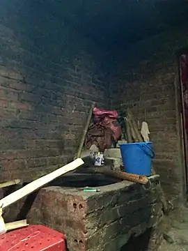 Snapshot of kemtuoi-sex chatting on 12/18/25, 02:12 kemtuoi-sex online show from 12/18/25, 02:12