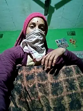 Snapshot of JA_janvi chatting on 12/17/25, 10:16 JA janvi online show from 12/17/25, 10:16