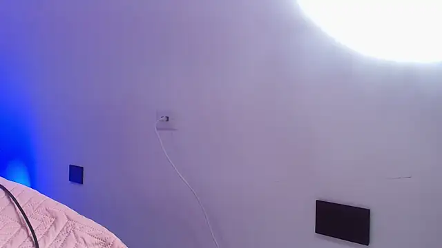 abbyrouss  online show from 11/26/25, 03:07