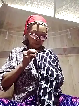 -Xuka-200 online show from 10/01/25, 02:28