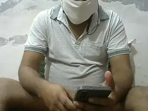 Famit025 online show from 02/12/26, 06:25