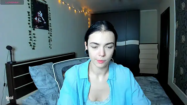 bonnybimi online show from 10/27/25, 03:32