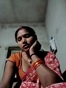 Snapshot of Cm_pooja chatting on 05/13/26, 05:54 Cm pooja online show from 05/13/26, 05:54