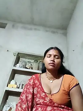 Snapshot of Cm_pooja chatting on 05/30/26, 07:00 Cm pooja online show from 05/30/26, 07:00